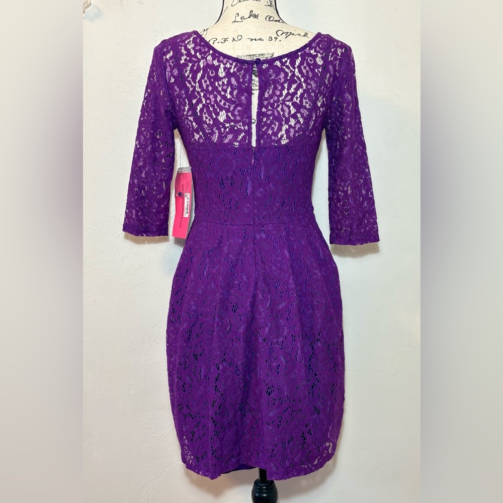BETSEY JOHNSON NWT Sweet Lined Lace Dress, 3/4 Sleeve, sz S in vibrant Plum